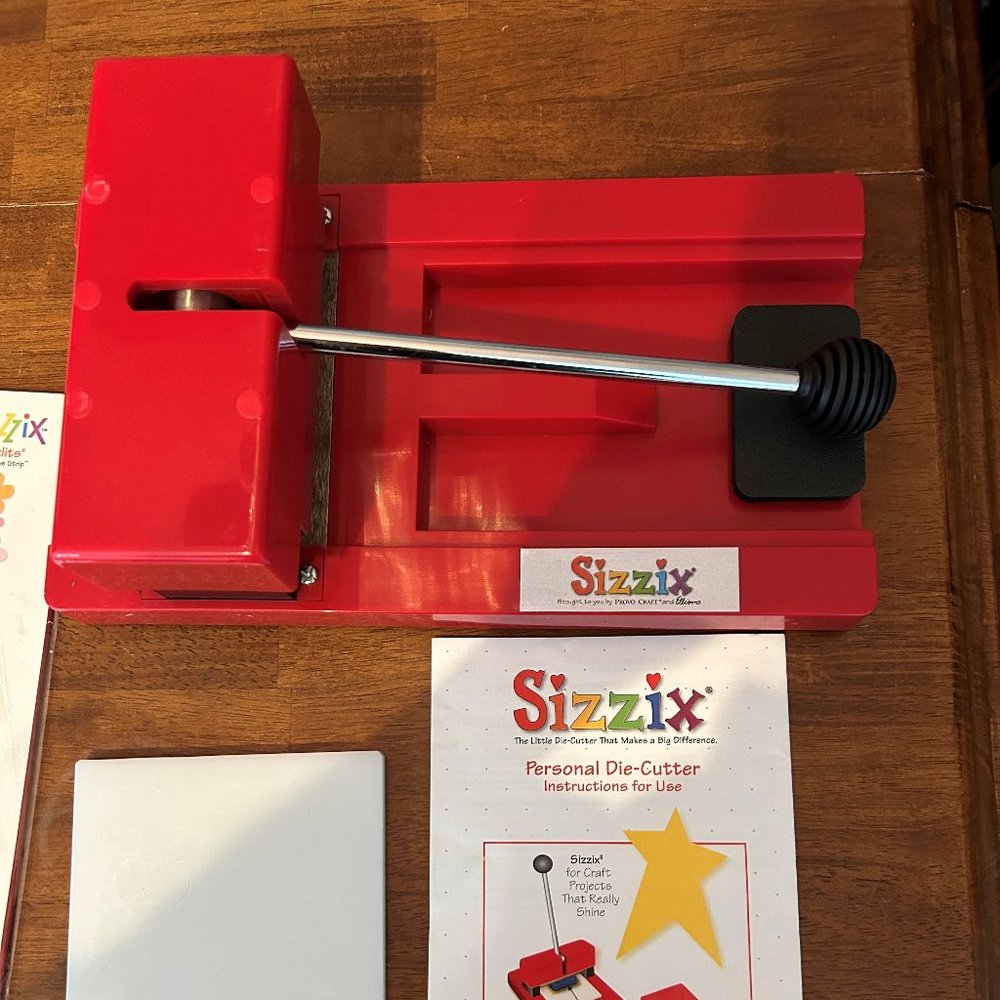 SIZZIX Red Original Personal Die Cutter